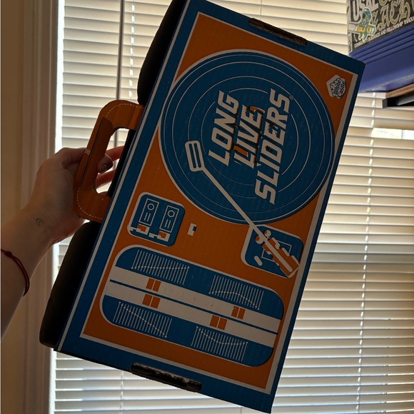 ChainFest 2024 X White Castle - Crave Case - Picture 3 of 6